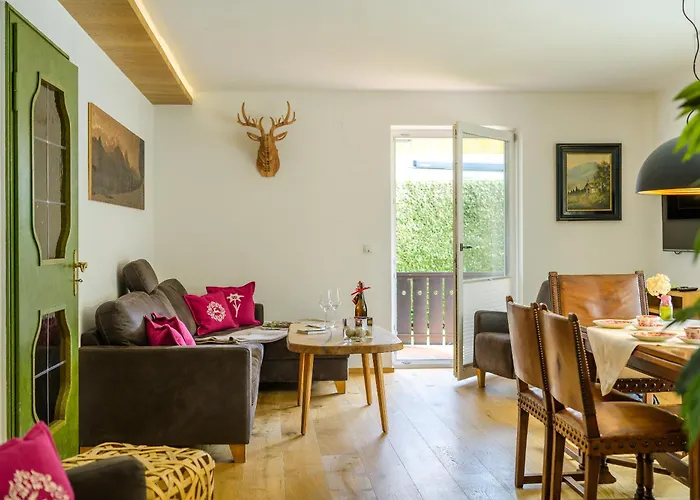 Alpencharme Апартаменти *